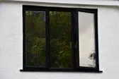 Black_aluminium_casement_window